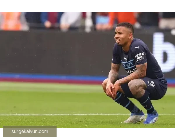 英超红牌榜数据分析显示，本赛季犯规趋势持续上升，球队竞争愈发激烈。