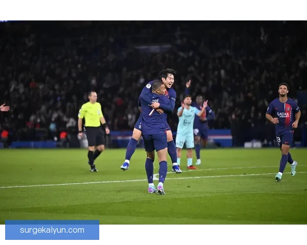 阿什拉夫获得法甲赛季最佳荣誉，状态备受关注