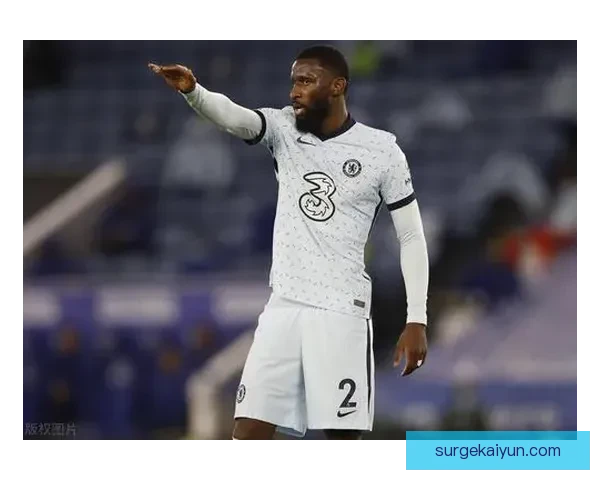 马尔蒂尼防守风格解析：发挥稳定，值得关注的技术特征与战术素养